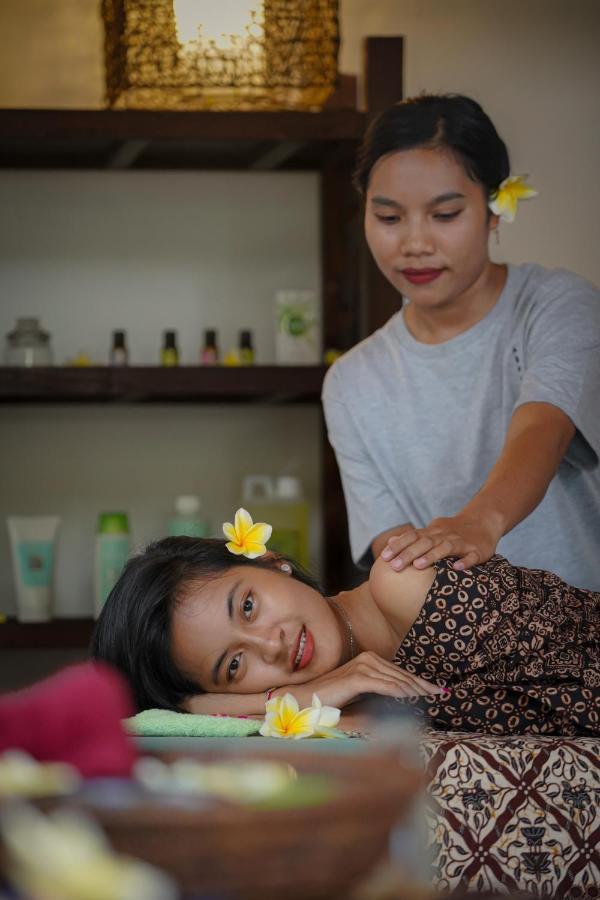 Marygio Gili Resort Gili Trawangan Luaran gambar